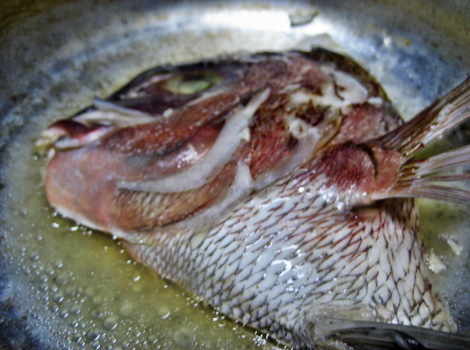 鯛のあら炊きの美味レシピ・プロ技での鯛のあら炊き